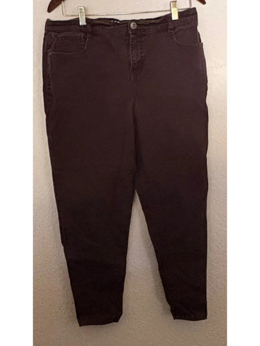 Style & Co Women’s 10P Brown Stretch Straight Leg Pants Jeans Petite